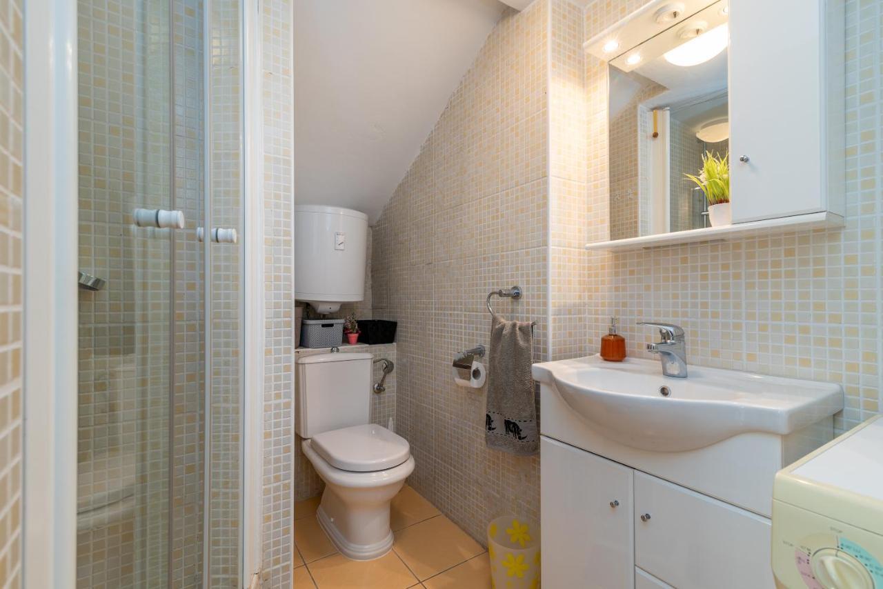 Apartment Hrabar Longo Трогір Екстер'єр фото