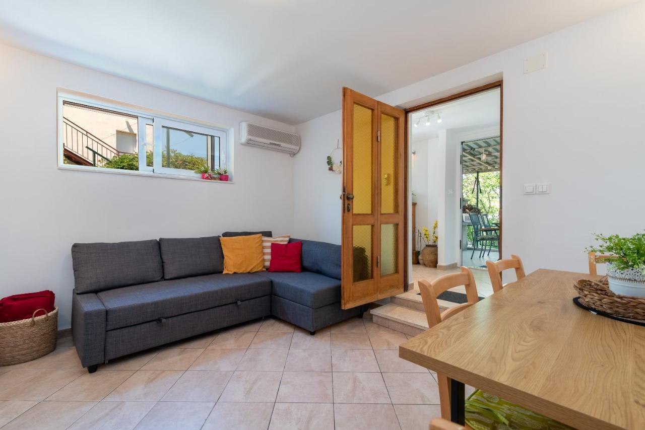 Apartment Hrabar Longo Трогір Екстер'єр фото