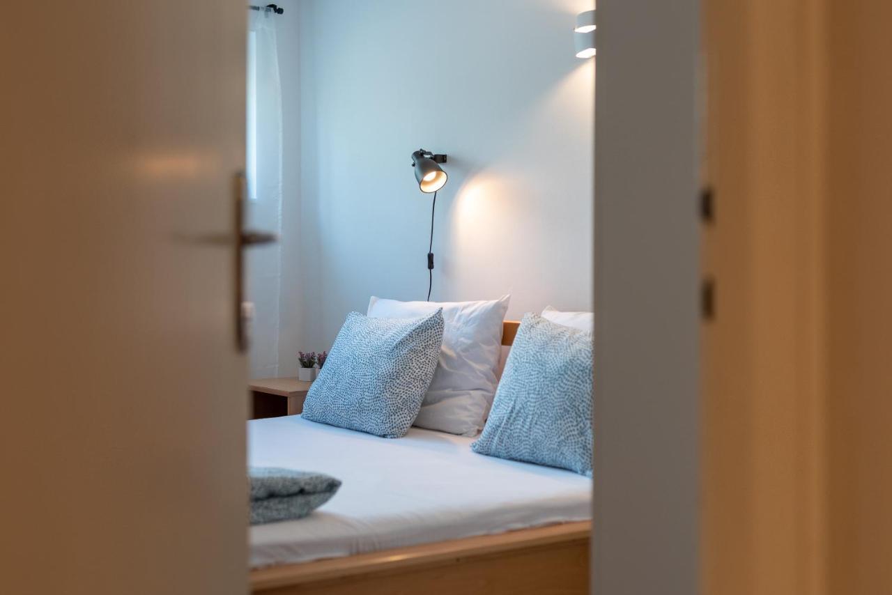 Apartment Hrabar Longo Трогір Екстер'єр фото